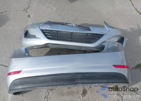 2016 Hyundai Elantra Se z USA, uszkodzony, nr VIN 5NPDH4AE0GH710010